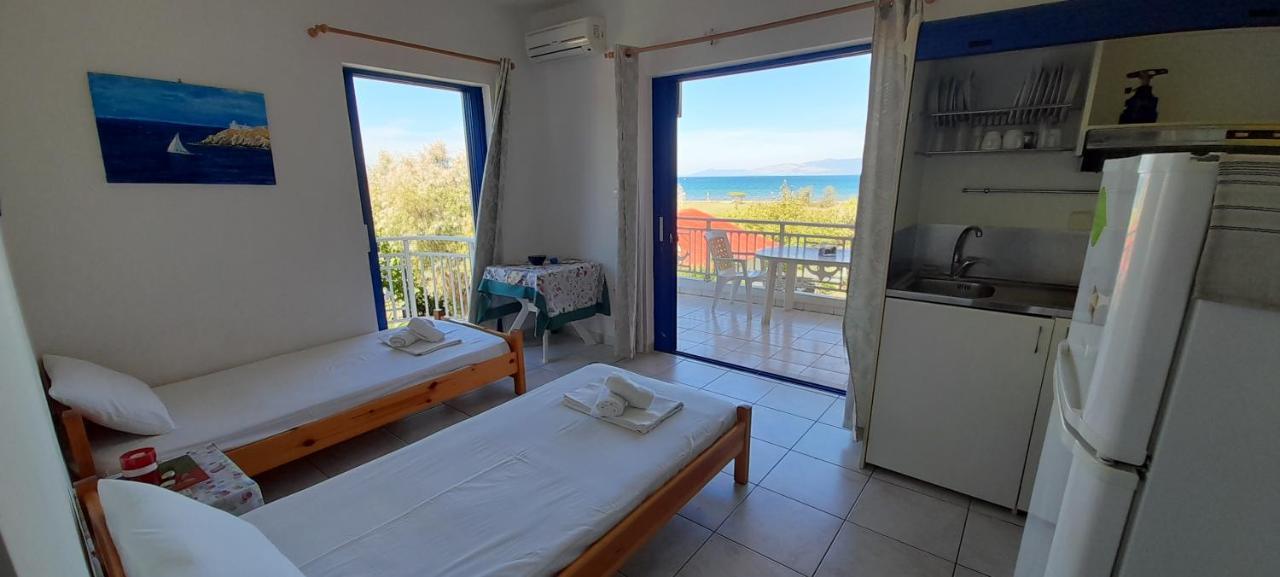 Lakkopetra Beach Apartments Lakopetra Extérieur photo